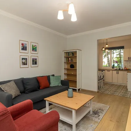 Charming Gem With Location By Flat Mаnager *